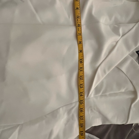 Stunning Lavish Alice cape Dress - Picture 5 of 7